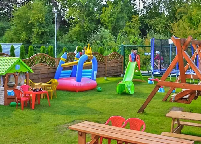 2 Bedroom In Holiday home *